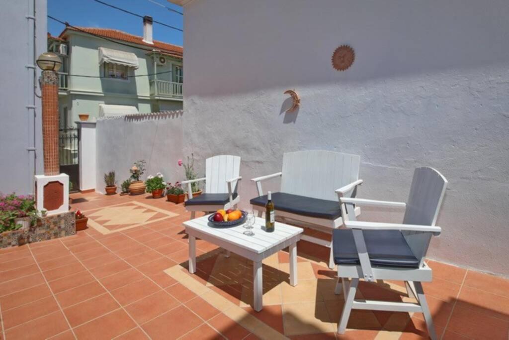 Philoxenia Guest House Skopelos Town Exterior photo